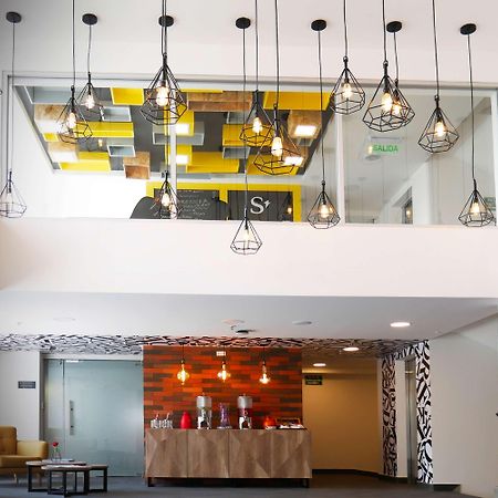 Park Inn By Radisson Quito Zewnętrze zdjęcie